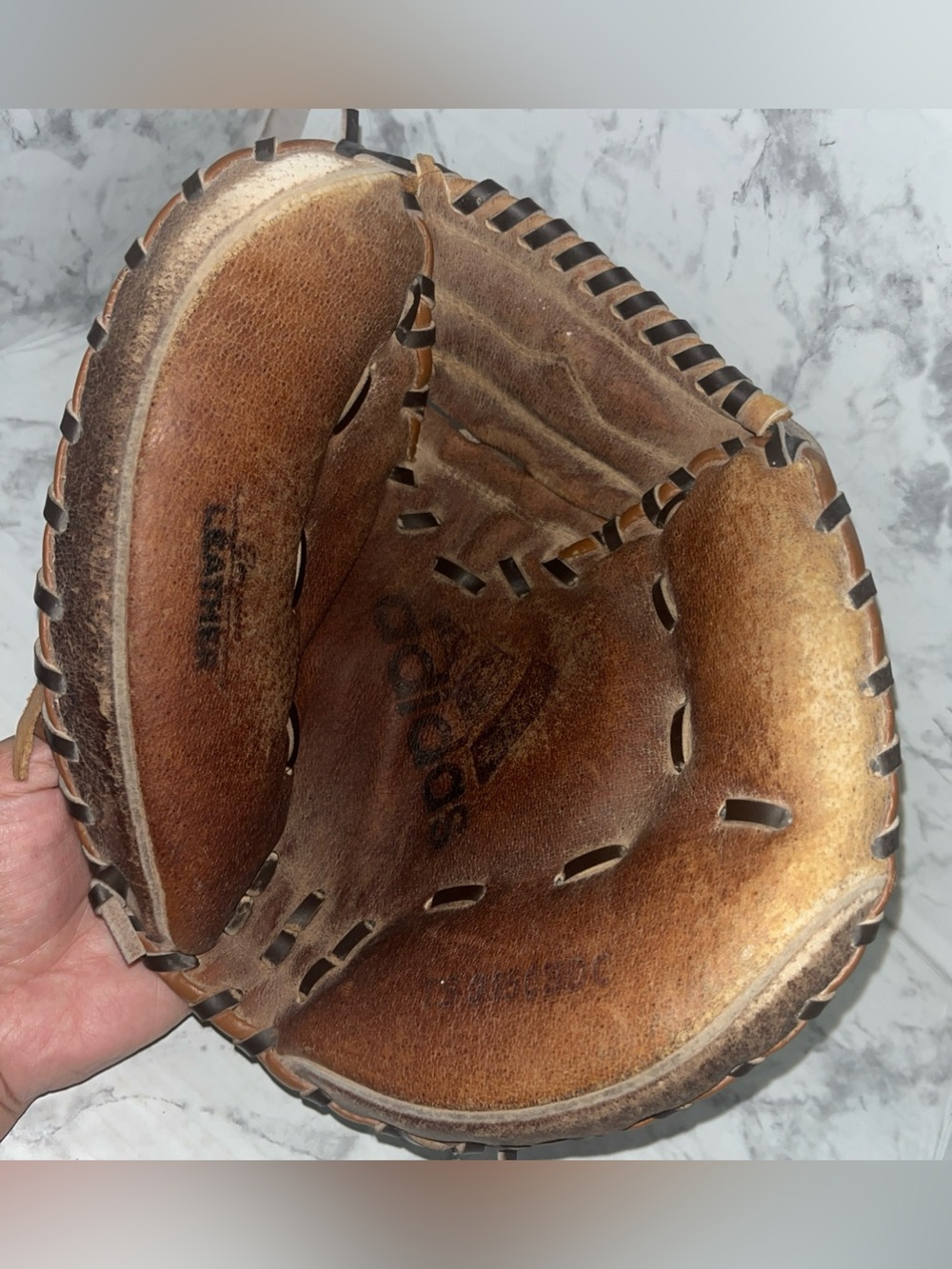 Adidas TS3150BDC Baseball Catchers Mitt Digital Camo Yourh Right Hand Throw